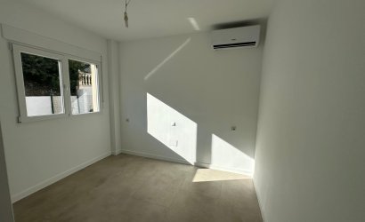 Herverkoop - Villa -
El Campello - Costa Blanca