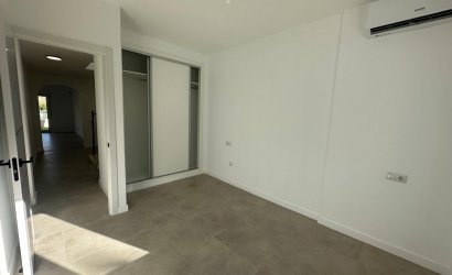 Herverkoop - Villa -
El Campello - Costa Blanca