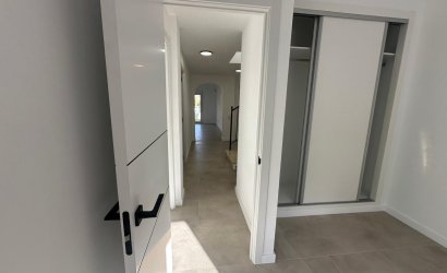 Herverkoop - Villa -
El Campello - Costa Blanca