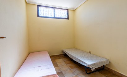 Reventa - Villa -
Orihuela Costa - Costa Blanca