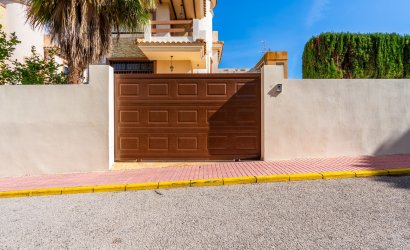 Reventa - Villa -
Orihuela Costa - Costa Blanca