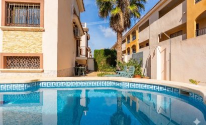 Reventa - Villa -
Orihuela Costa - Costa Blanca
