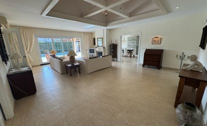 Herverkoop - Villa -
Orihuela Costa - Costa Blanca