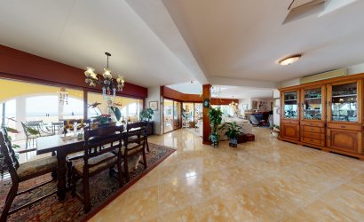 Herverkoop - Villa -
Orihuela Costa - Costa Blanca