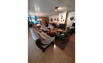 Herverkoop - Villa -
Orihuela Costa - Costa Blanca