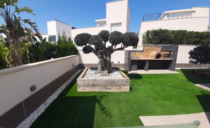 Revente - Villa -
San Miguel de Salinas - Inland