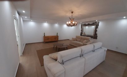 Revente - Villa -
San Miguel de Salinas - Inland