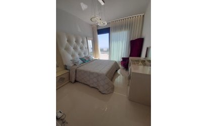 Revente - Villa -
San Miguel de Salinas - Inland