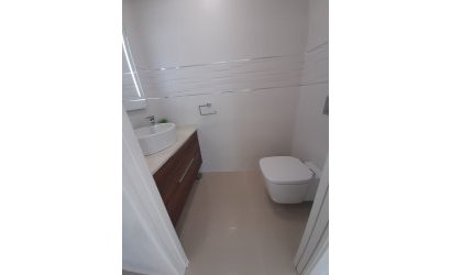 Revente - Villa -
San Miguel de Salinas - Inland