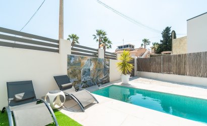 Herverkoop - Villa -
Orihuela Costa - Costa Blanca