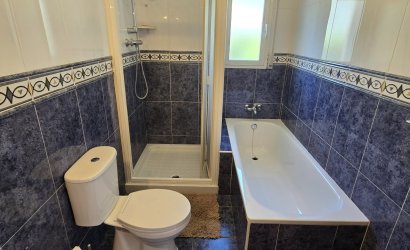 Herverkoop - Villa -
Vinuela - Inland