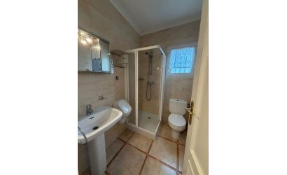 Herverkoop - Villa -
Playa Flamenca - Costa Blanca