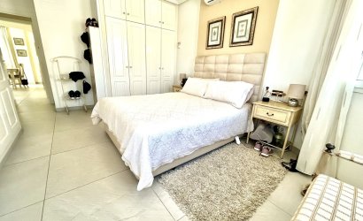 Herverkoop - Villa -
Pinar de Campoverde - Inland