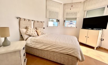 Herverkoop - Villa -
Pinar de Campoverde - Inland