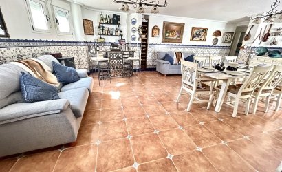 Herverkoop - Villa -
Pinar de Campoverde - Inland