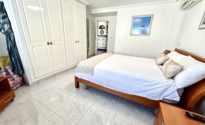 Herverkoop - Villa -
Pinar de Campoverde - Inland