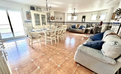 Herverkoop - Villa -
Pinar de Campoverde - Inland