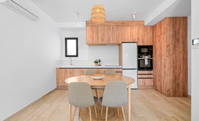 Herverkoop - Apartment -
San Miguel de Salinas - Inland