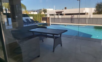 Herverkoop - Villa -
Valle Romano Golf - Inland