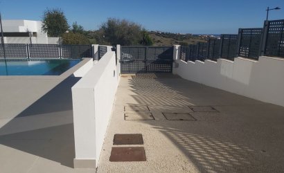 Herverkoop - Villa -
Valle Romano Golf - Inland