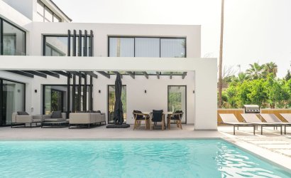 Herverkoop - Villa -
Nueva Andalucía - Costa del Sol