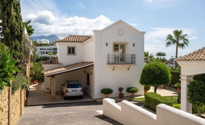 Herverkoop - Villa -
La Quinta - Inland