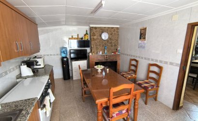 Herverkoop - Villa -
Yecla - Inland