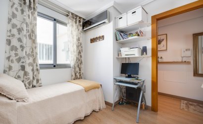 Herverkoop - Penthouse -
Torrevieja - Centro