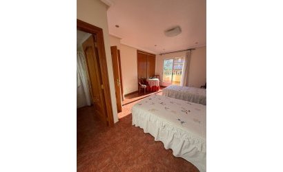 Herverkoop - Town House -
Guardamar del Segura - Pueblo