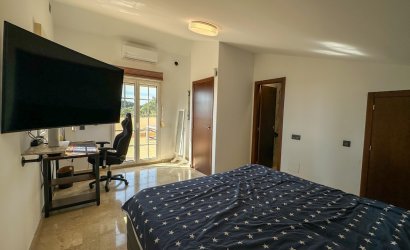 Herverkoop - duplex -
Orihuela Costa - Costa Blanca