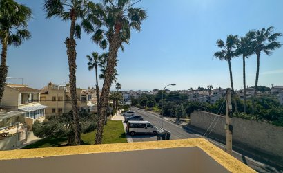 Herverkoop - duplex -
Orihuela Costa - Costa Blanca