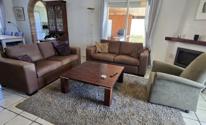 Herverkoop - Villa -
Vinuela - Inland