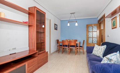 Resale - Apartment -
Guardamar del Segura - Pueblo