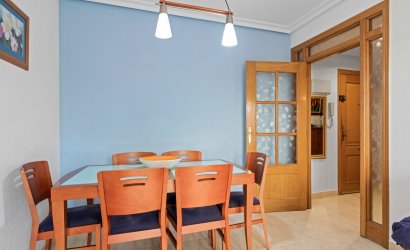 Resale - Apartment -
Guardamar del Segura - Pueblo