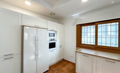 Herverkoop - Villa -
Dehesa de Campoamor - Costa Blanca