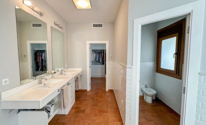 Herverkoop - Villa -
Dehesa de Campoamor - Costa Blanca