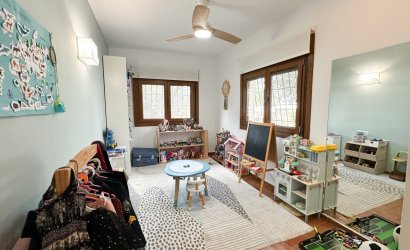 Herverkoop - Villa -
Dehesa de Campoamor - Costa Blanca