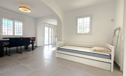 Revente - Town House -
Orihuela - Inland