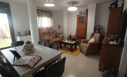 Herverkoop - Apartment -
Sucina - Inland