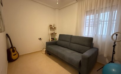 Reventa - Apartment -
Orihuela - Inland