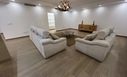 Revente - Villa -
San Miguel de Salinas - Inland