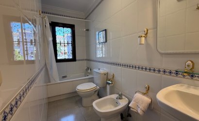 Revente - Villa -
Orihuela - Inland