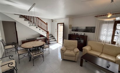 Revente - Villa -
Orihuela - Inland