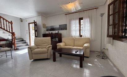 Revente - Villa -
Orihuela - Inland