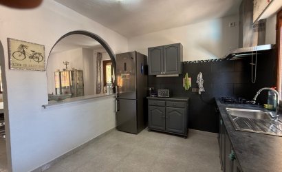 Revente - Villa -
Orihuela - Inland