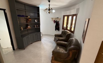 Revente - Villa -
Orihuela - Inland