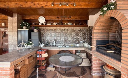 Resale - Villa -
Torrevieja - Costa Blanca