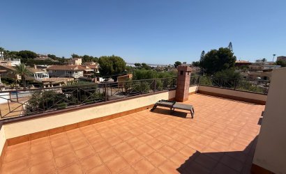 Resale - Villa -
Torrevieja - Costa Blanca