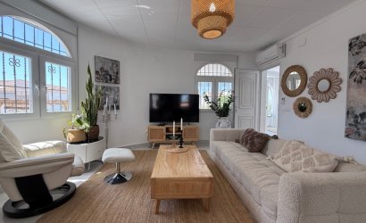 Herverkoop - Villa -
Torrevieja - Costa Blanca