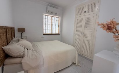 Herverkoop - Villa -
Torrevieja - Costa Blanca